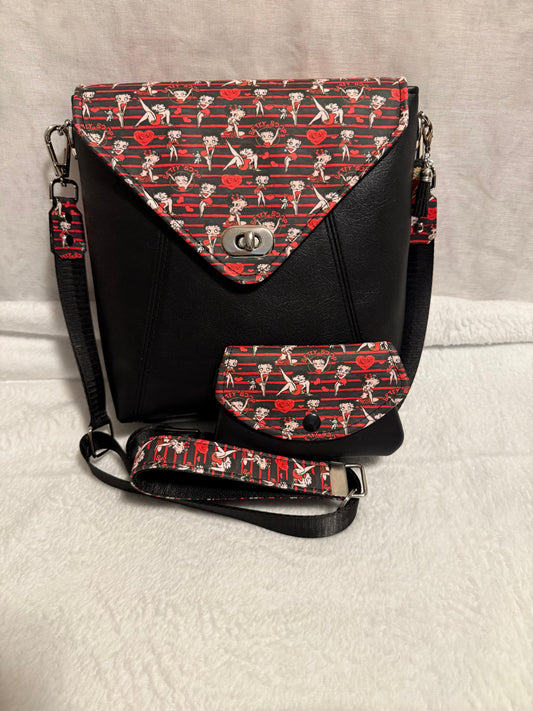 Bold Chic Purse Set