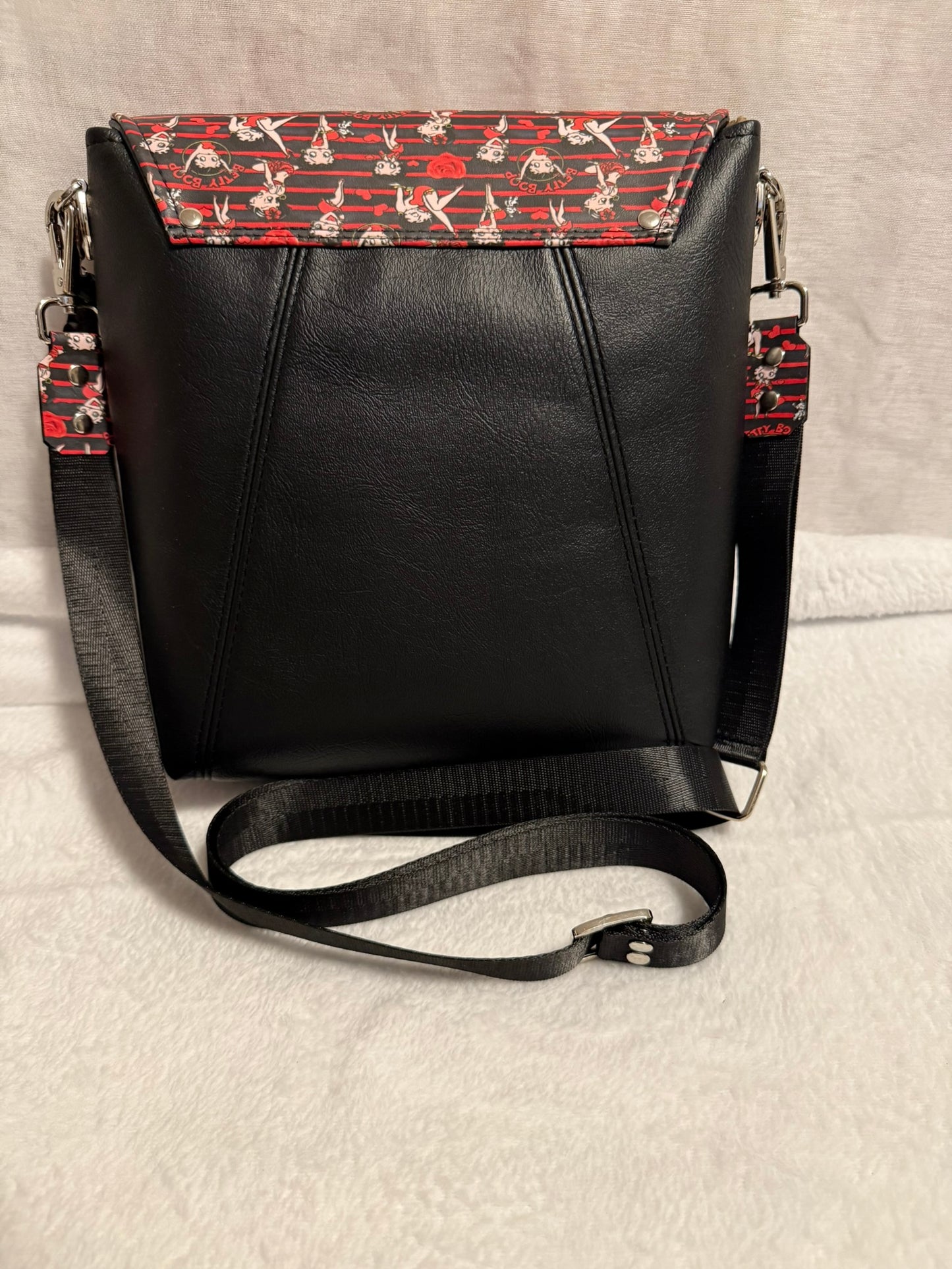 Bold Chic Purse Set