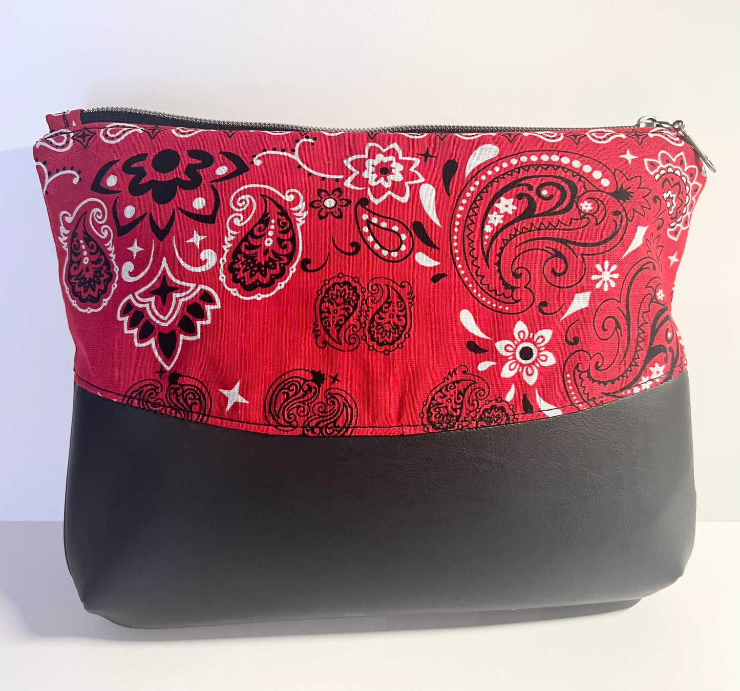 Red Bandana Print Makeup Bag – 10” x 8” Cotton Cosmetic Pouch