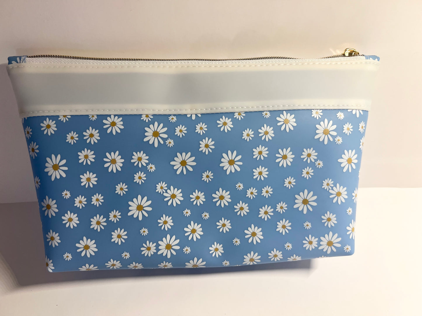Daisy Print Jelly Makeup Bag – 10” x 6” Cosmetic Pouch